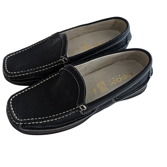 Geox Black Pebbled Leather Slip-On Loafers Womwn\'s main image 6